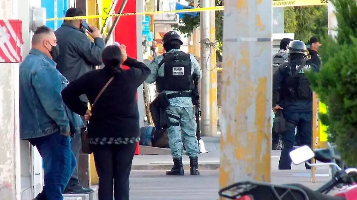 Afuera de un cajero automático fue asesinado un elmento de la Metropol